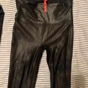 Spanx Faux leather leggings!